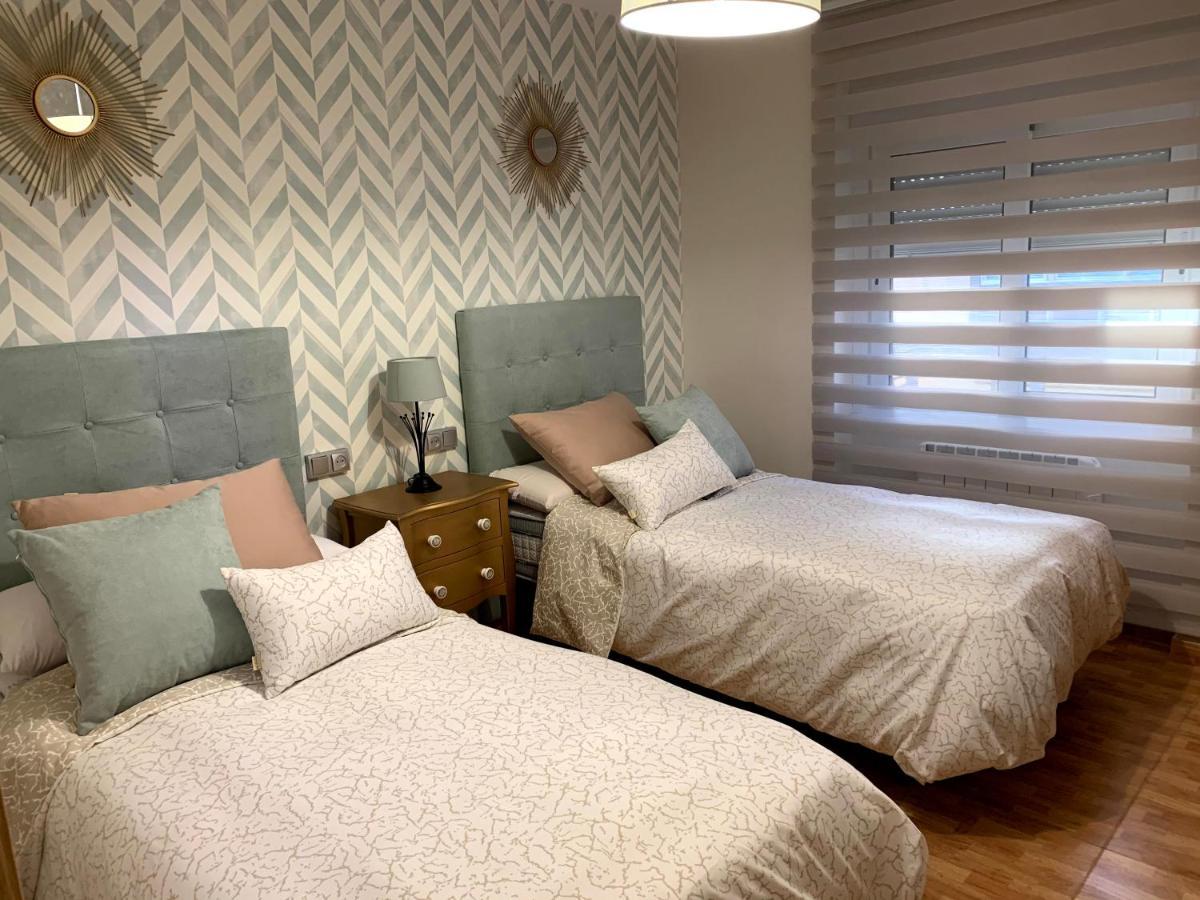 Bermejo Piso En El Centro Con Wifi Apartment เลออน ภายนอก รูปภาพ